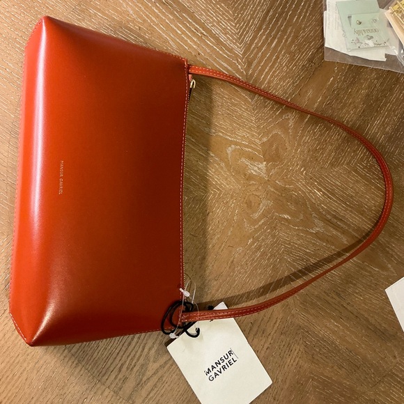 Mansur Gavriel
Gaia leather bag - Picture 5 of 7